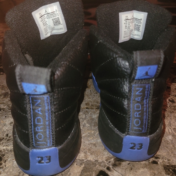 Shoes - Picture 3 of 4